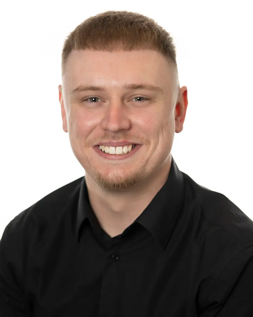 Louis Mobbs - Team Manager